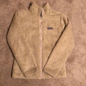 Women’s tan Patagonia Zip-up